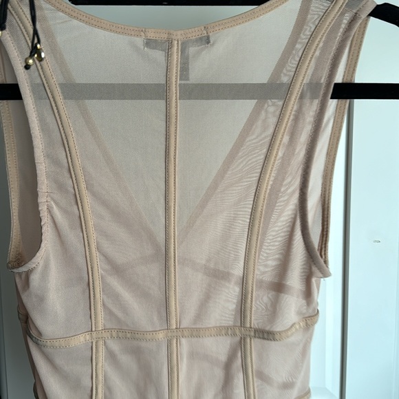 Sheer  bodysuit one one time and excellent condition - Picture 5 of 5
